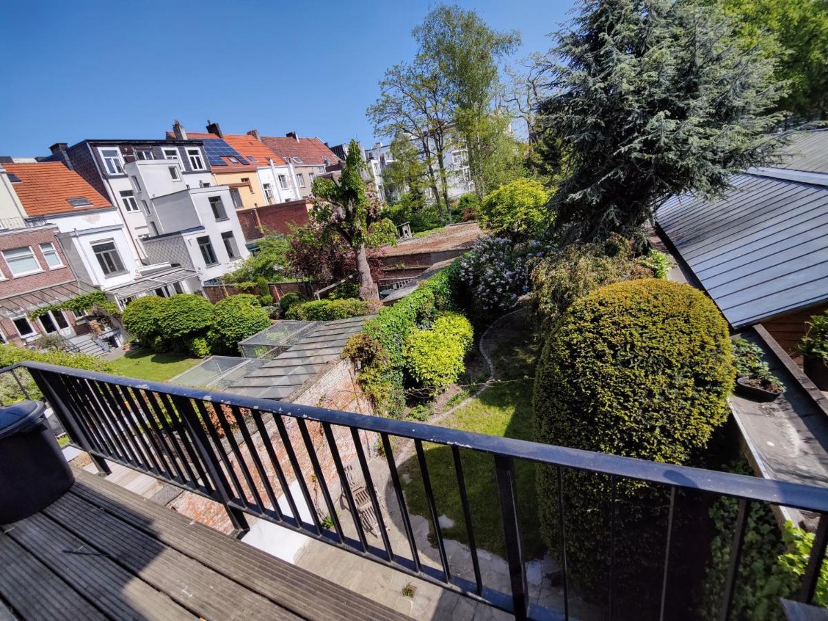 Traditional Chic, High Ceilings' Apt Aircos And Garage Antwerp Exterior photo